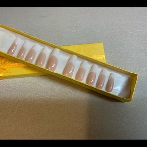 Custom Designed Press-on Nails